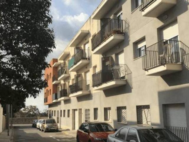Piso en venta en Montbrió Del Camp