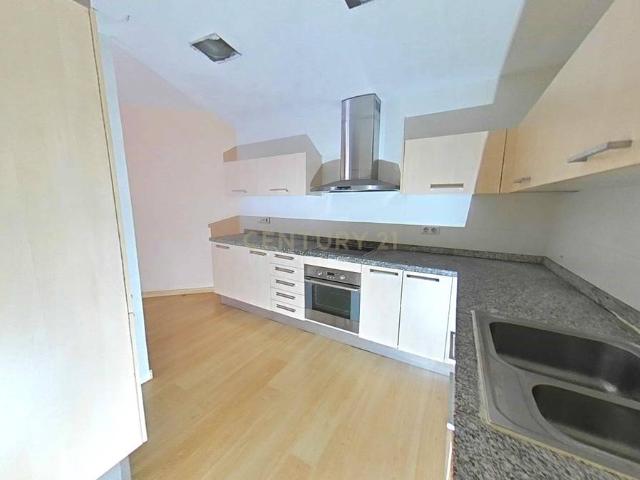Piso en venta en Montcada I Reixac, Montcada Centre