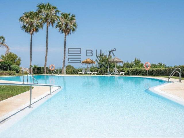 Piso en venta en La Sierrezuela, Costa del Sol Occidental