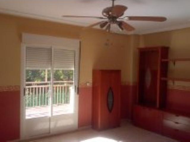 Piso en venta en Montehermoso, Extremadura