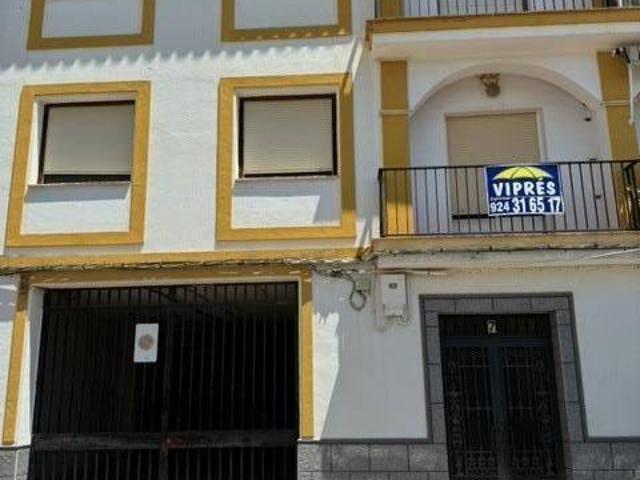 Piso en venta en Monterrubio De La Serena