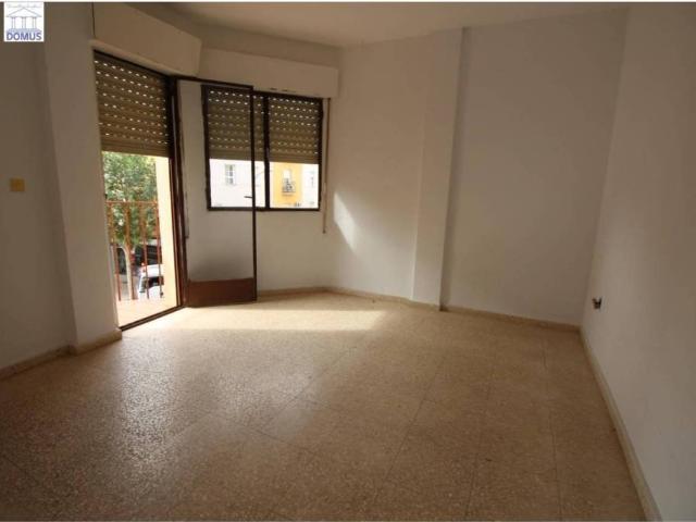 Piso en venta en Montijo