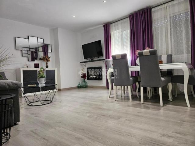 Piso en venta en Montilla, Córdoba