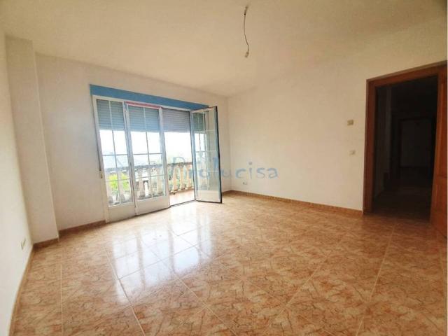 Piso en venta en Moraleja De Enmedio, Madrid