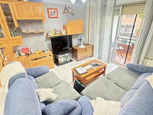 Piso en venta en Moraleja De Enmedio