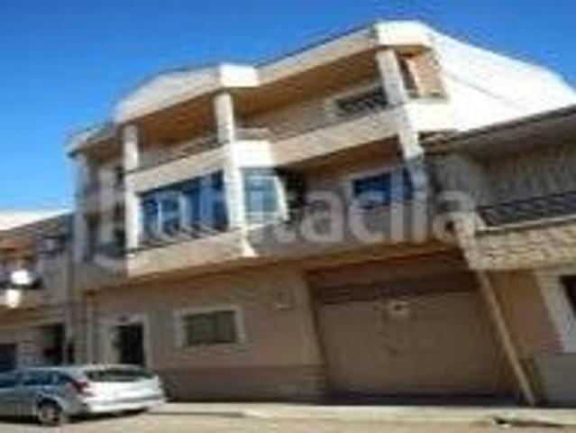 Piso en venta en Moraleja, Extremadura