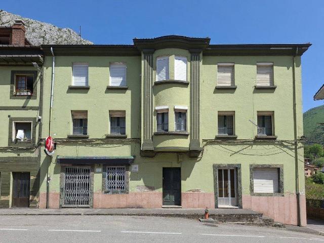 Piso en venta en Morcín, Asturias
