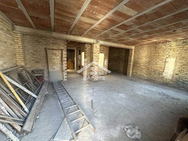 Piso en venta en Moriles, Andalucía