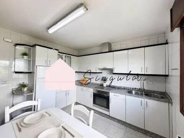 Piso en venta en Mos, Vigo