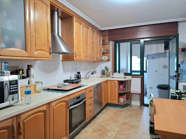 Piso en venta en Mos, Vigo
