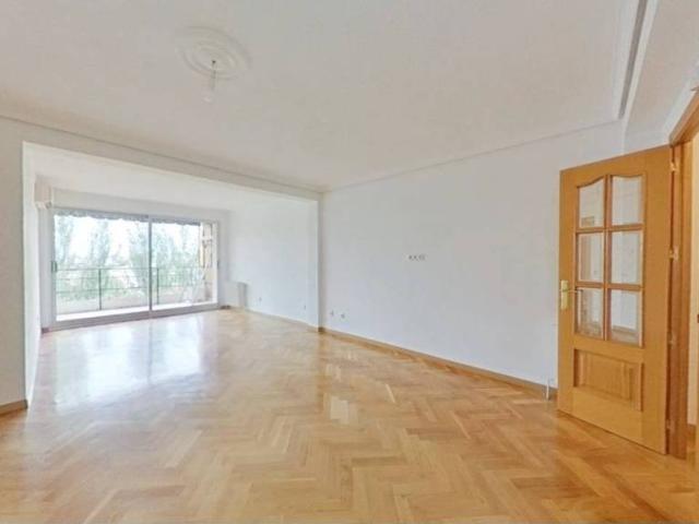 Piso en venta en Móstoles, Madrid