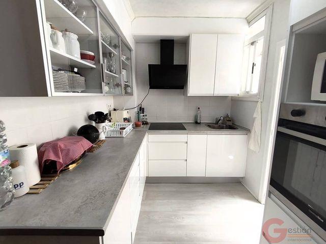 Piso en venta en Motril, Granada