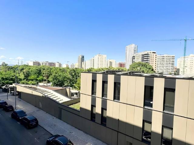 Piso en venta en Ciutat Vella, València