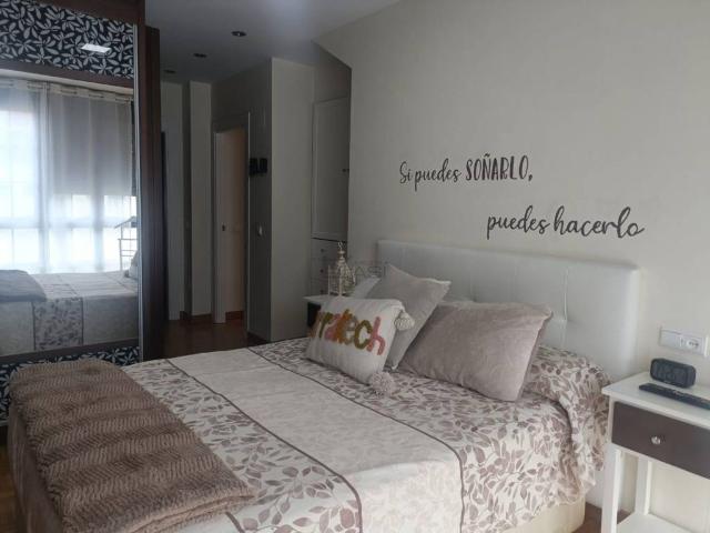 Piso en venta en Nava, Castañera