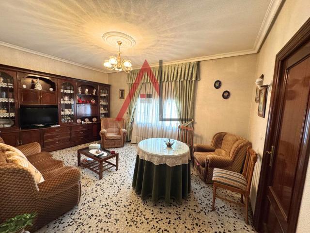 Piso en venta en Nava De La Asunción, Castilla y León