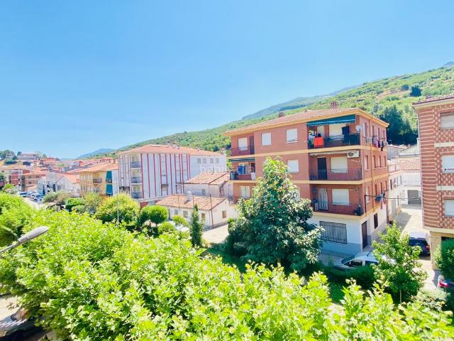 Piso en venta en Navaconcejo, Extremadura