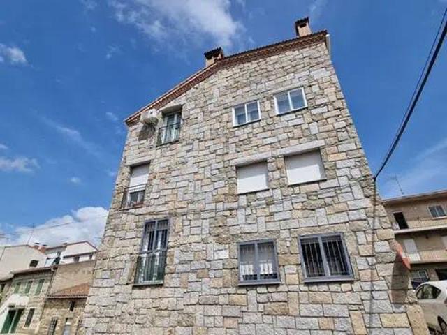 Piso en venta en Navaluenga, Castilla y León