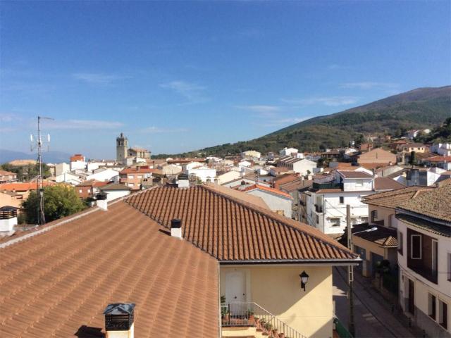 Piso en venta en Navamorcuende