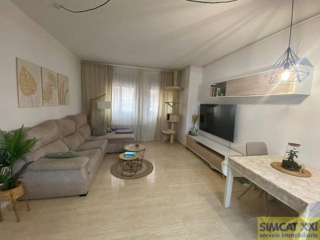 Piso en venta en Navata
