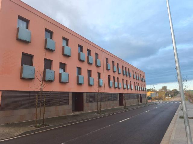 Piso en venta en Navata, Girona