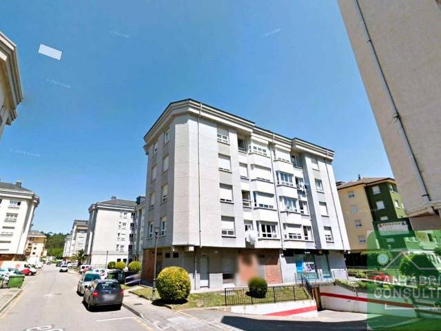 Piso en venta en La Villalonga, Navia