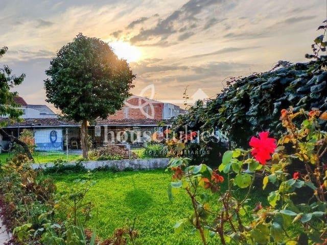 Piso en venta en Neda, Ferrol