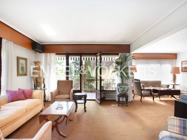 Piso en venta en Elexalde, Getxo