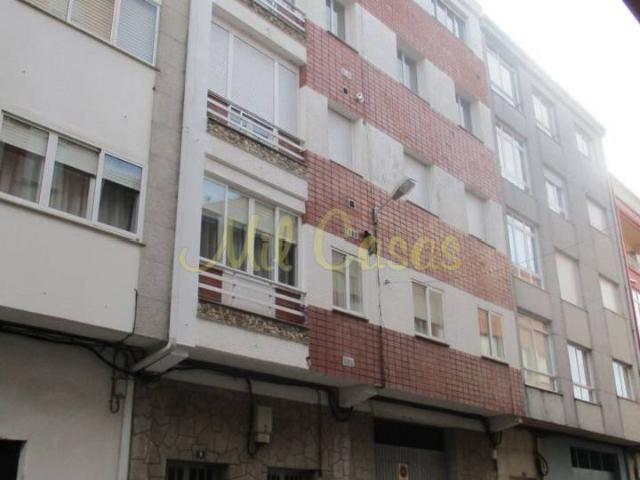 Piso en venta en Noia