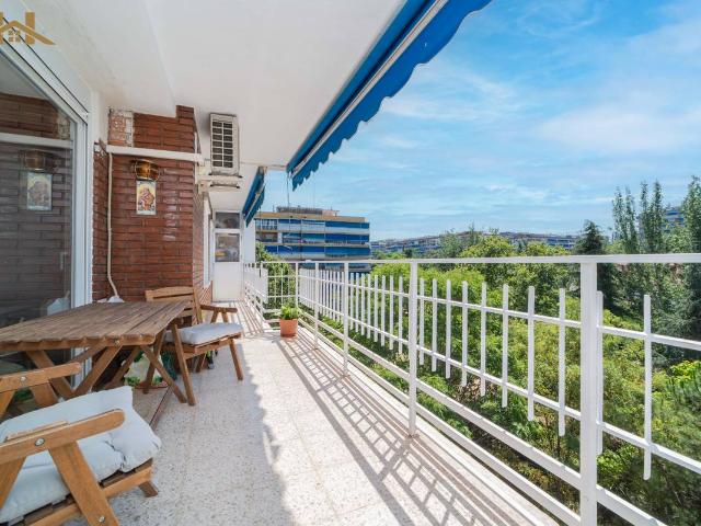 Piso en venta en Móstoles, Parque Vosa