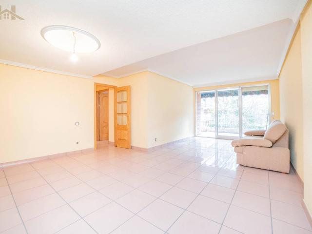 Piso en venta en Móstoles, Madrid