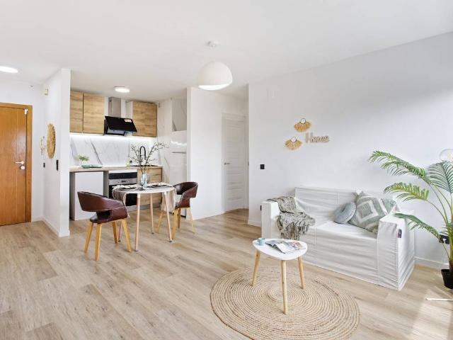 Piso en venta en els Quatre Garrofers, Tarragonès