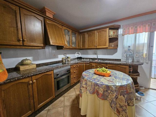 Piso en venta en La Cruz, el Vinalopó Mitjà / El Vinalopó Medio