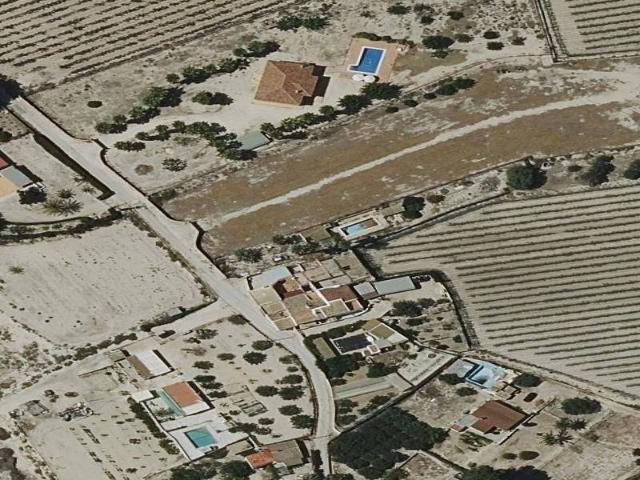Piso en venta en La Cruz, el Vinalopó Mitjà / El Vinalopó Medio