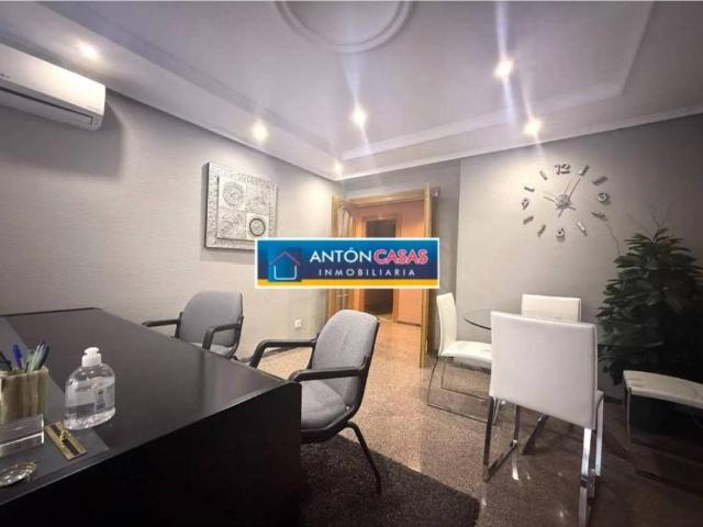 Piso en venta en Novelda
