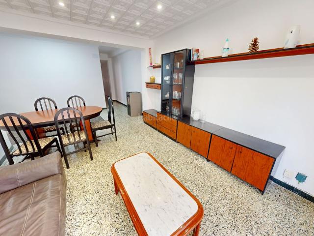 Piso en venta en La Cruz, el Vinalopó Mitjà / El Vinalopó Medio