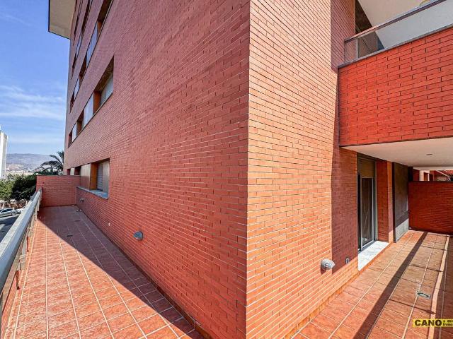 Piso en venta en Almedina, Almería