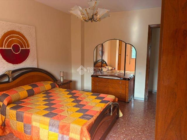Piso en venta en Almedina, Almería