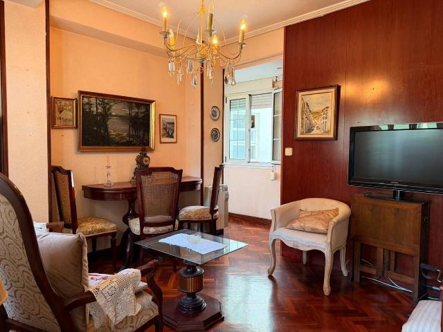 Piso en venta en Correos, Santander