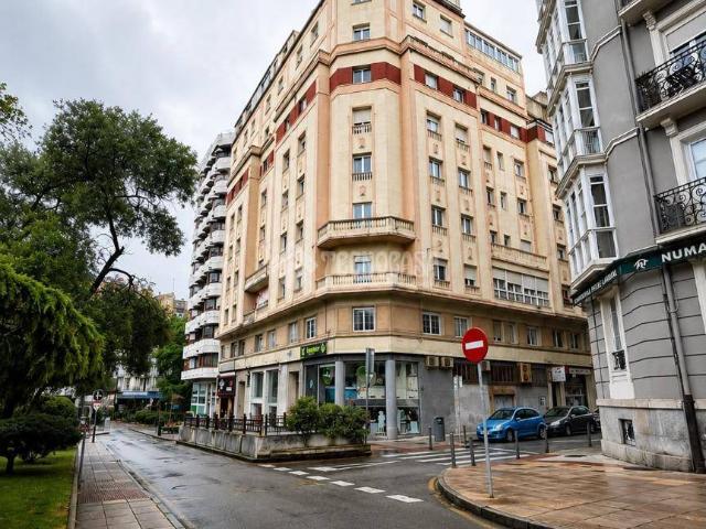 Piso en venta en Correos, Santander