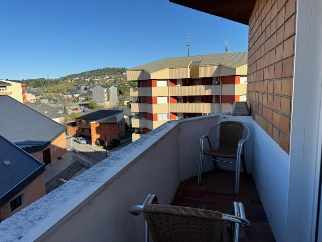 Piso en venta en O Barco De Valdeorras, Veigadecabo