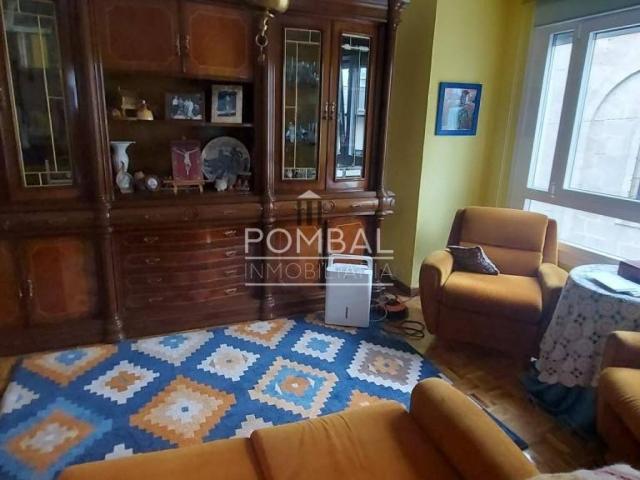 Piso en venta en O Carballiño, Galicia