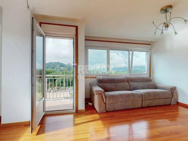Piso en venta en O Porriño, Vigo