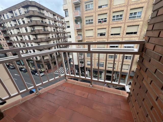 Piso en venta en Las Gaunas, Logroño