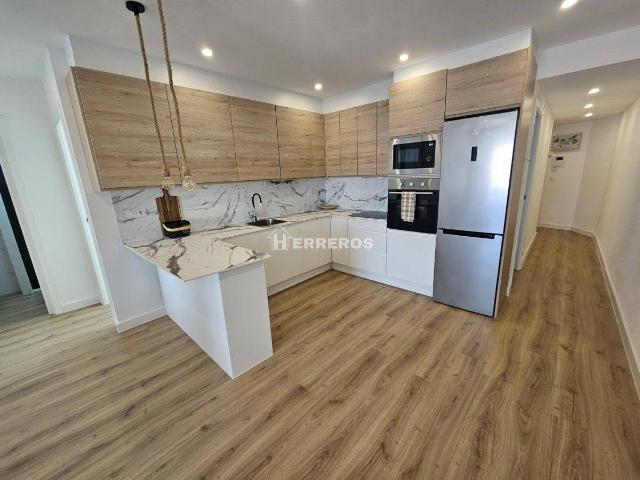 Piso en venta en Las Gaunas, Logroño