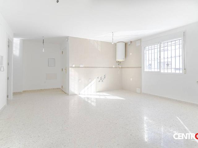 Piso en venta en Ogíjares, Granada