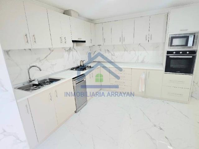 Piso en venta en Ogíjares, Granada