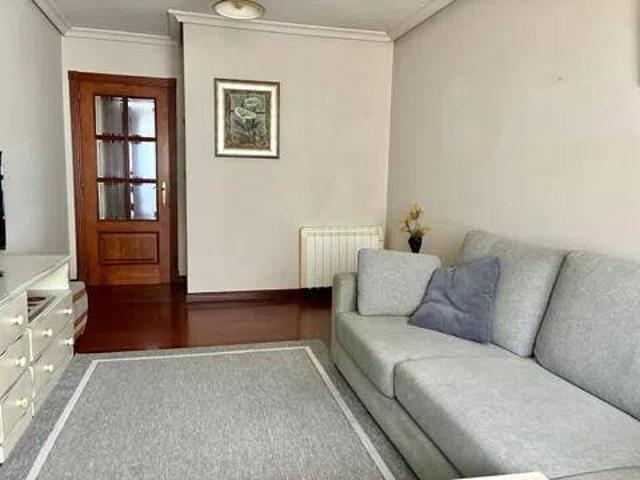 Piso en venta en Perillo