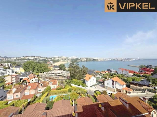 Piso en venta en Oleiros, A Coruña