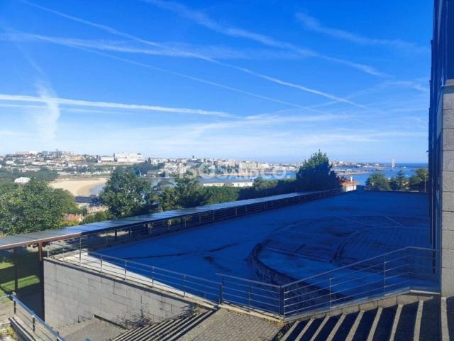 Piso en venta en Oleiros, A Coruña