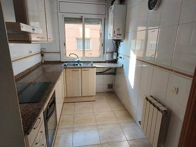 Piso en venta en Olesa De Montserrat, Barcelona